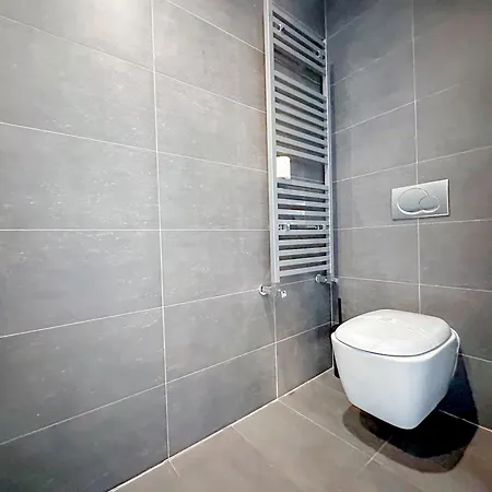 Capelli 2 - Corso Lägenhet *